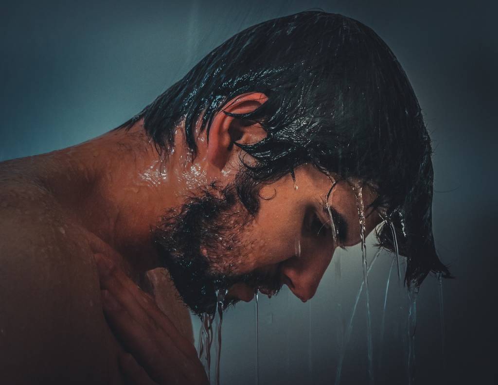 Gel douche hydratant : pourquoi vous devriez l’adopter dès maintenant