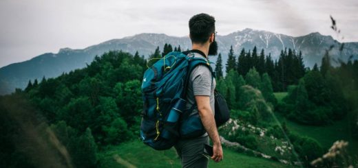 Les clés d’un voyage pour célibataire réussi : conseils pratiques et erreurs à éviter